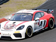 Hockey Canada GT4 Cayman