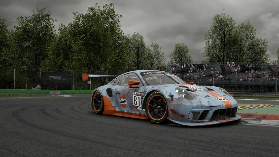 Rusty Gulf Porsche