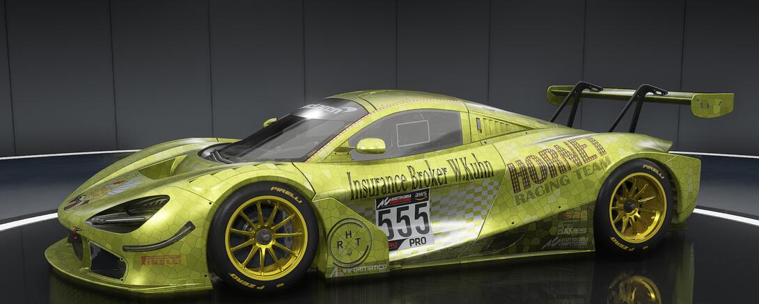 HRT McLaren 720 #555
