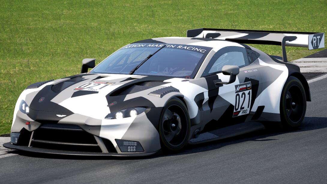 Robin Motorsports Aston Martin Vantage V8 GT3