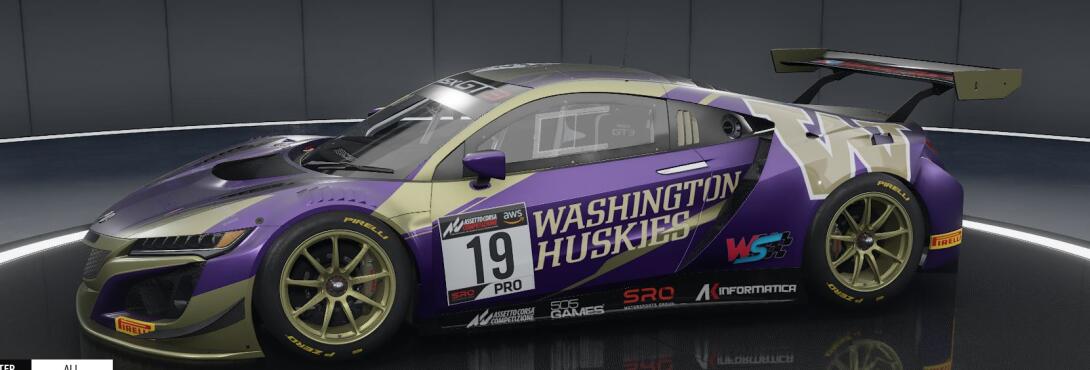 Honda_GT3_Huskie_Bowen_#19