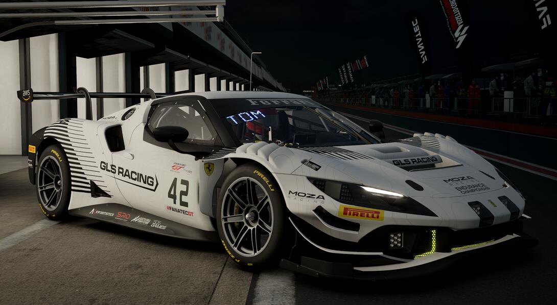GLS Racing Moza Endurance Ferrari