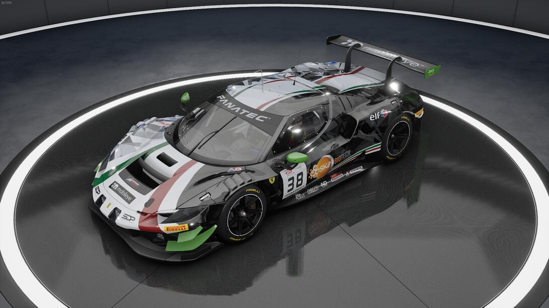 Samantha Tan Racing esports