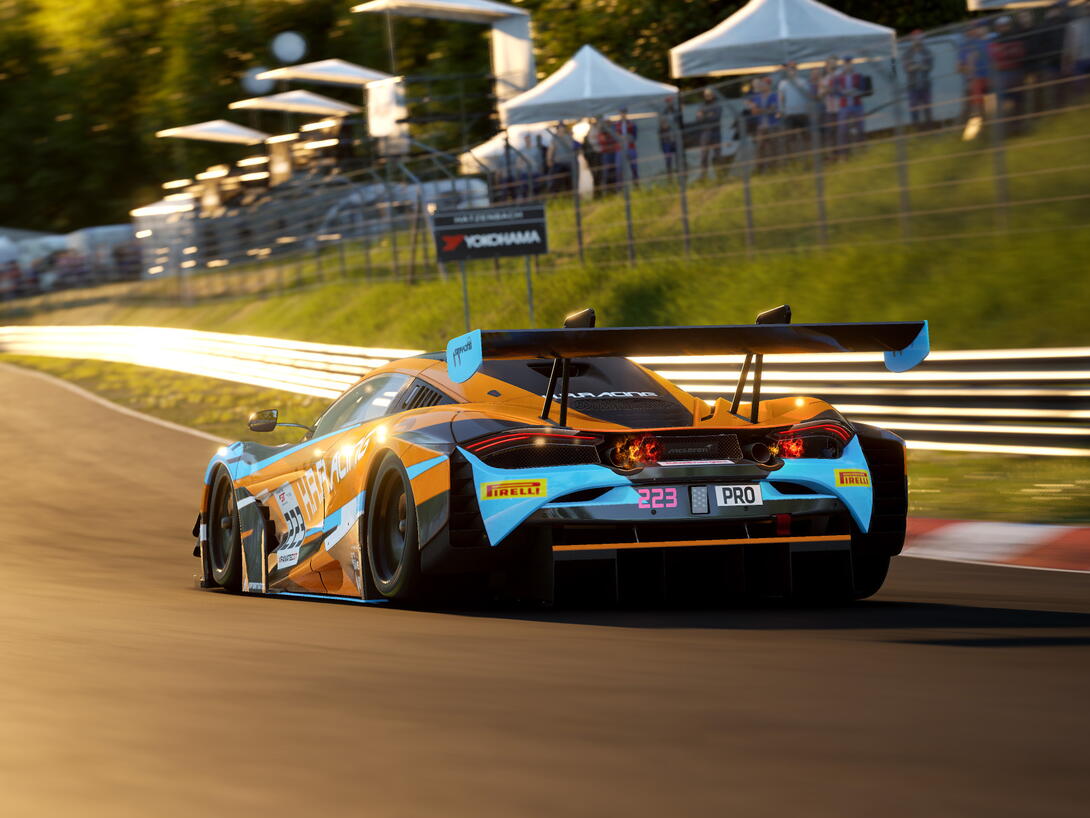 McLaren_HR_Orange_Hellblau