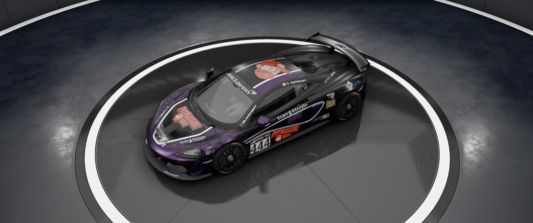 JTB - McLaren GT4