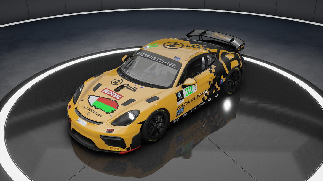 Porsche 718 Cayman GT4 | B-Quik Absolute Racing 2025