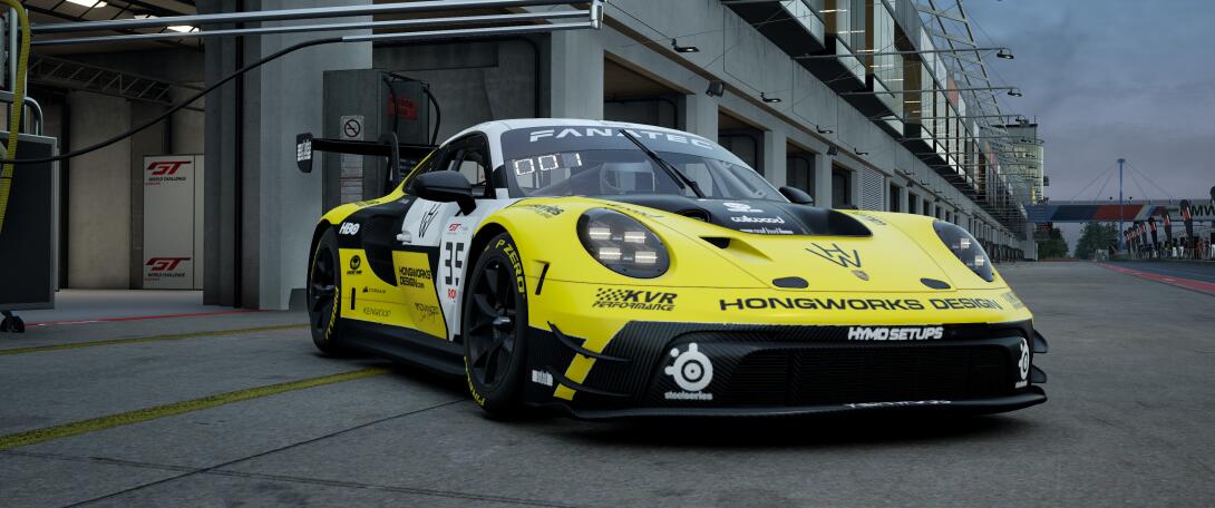 Hongworks Racekraft #35 Porsche 992 GT3.R